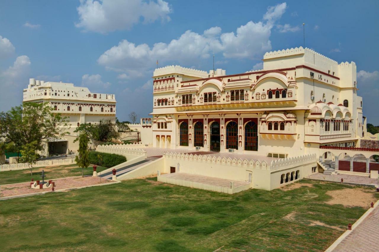 Amritara Surajgarh Fort Luaran gambar